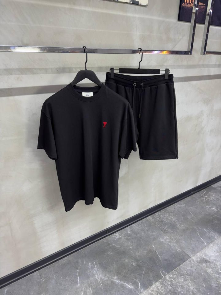 Ami Paris Heart Logo Summer Set - Black