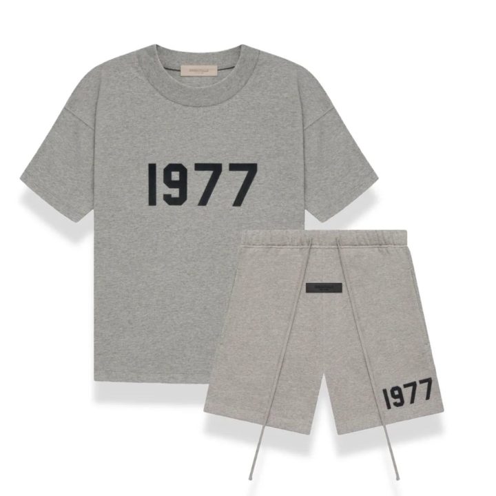 Fear Of God Essentials 1977 - Grijs