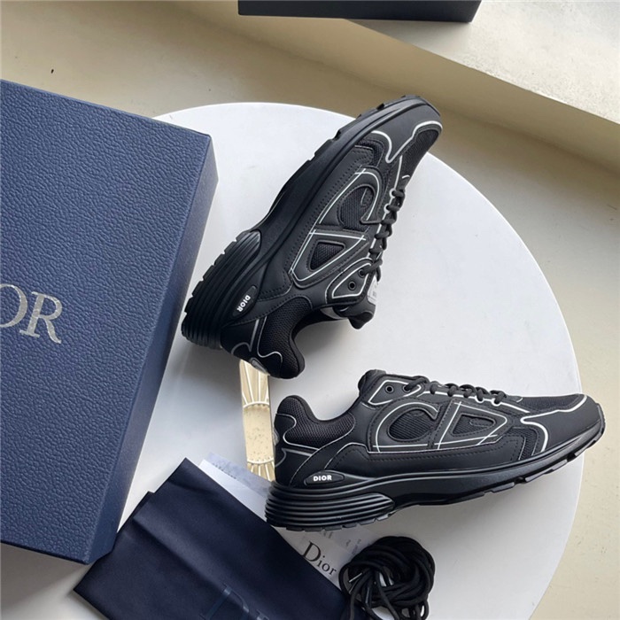 Dior sneaker - black on black