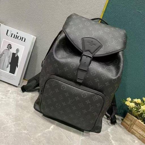 Louis Vuitton Rugtas Zwart