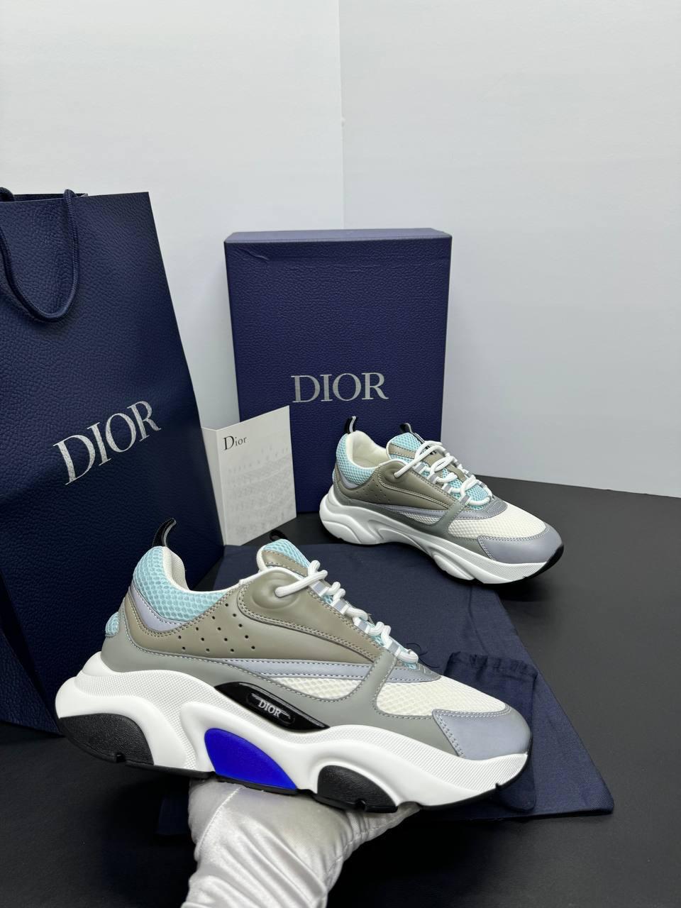 Dior B22 - Baby Blue
