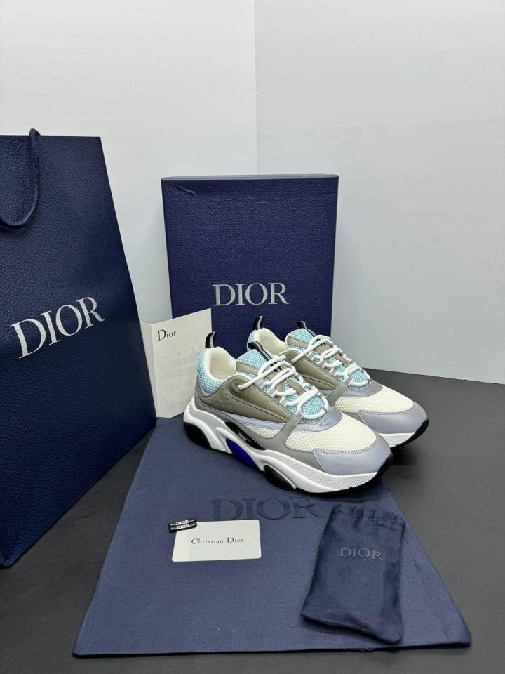 Dior B22 - Baby Blue